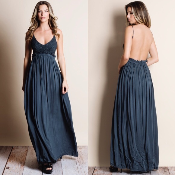 Lulus Dresses & Skirts - 🌻Donating soon🌻make an offer💐🌳HP maxi dress